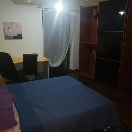 Ferienwohnung La Casa Di Nonna Assunta Messina Exterior foto