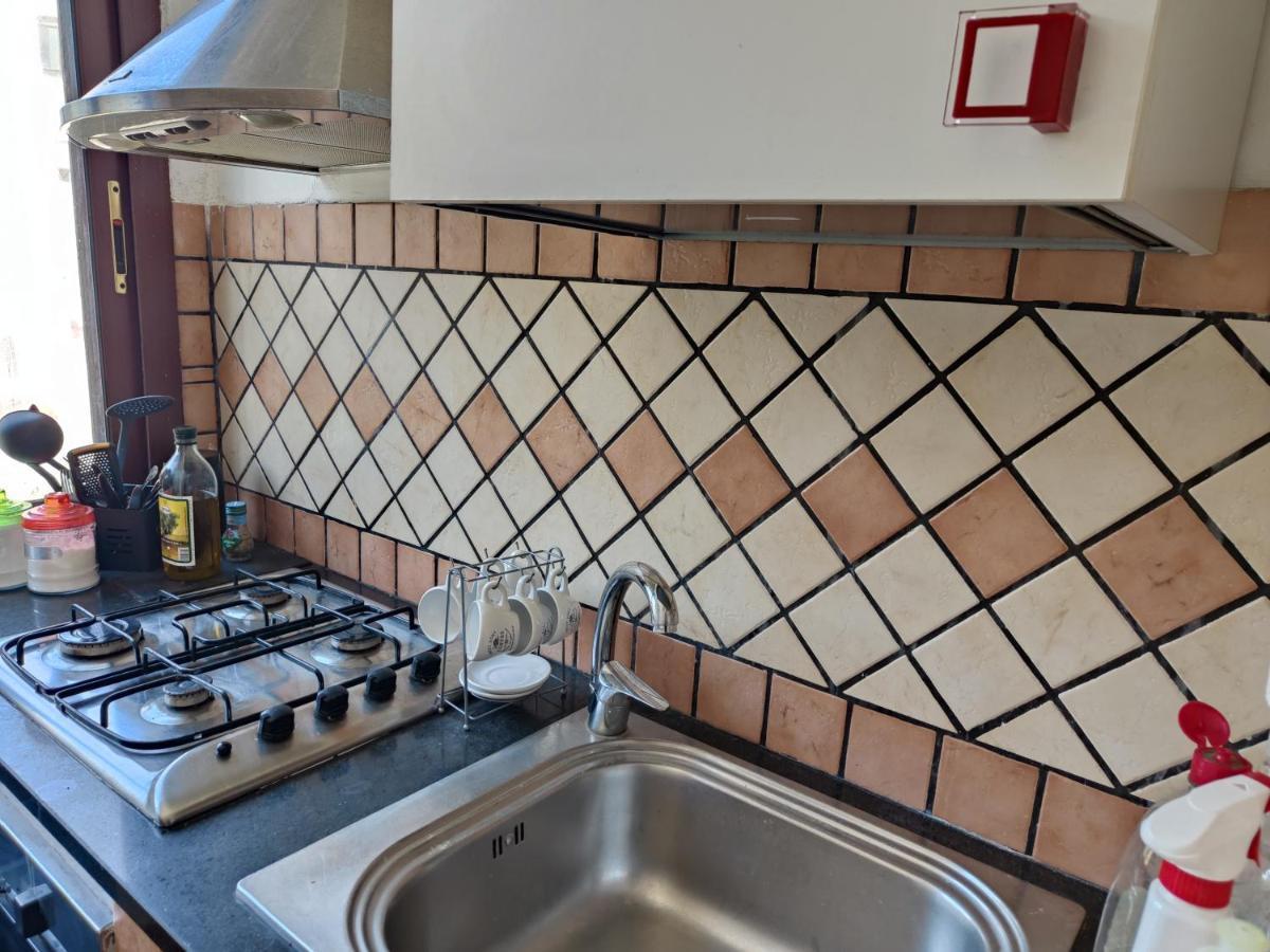 Ferienwohnung La Casa Di Nonna Assunta Messina Exterior foto